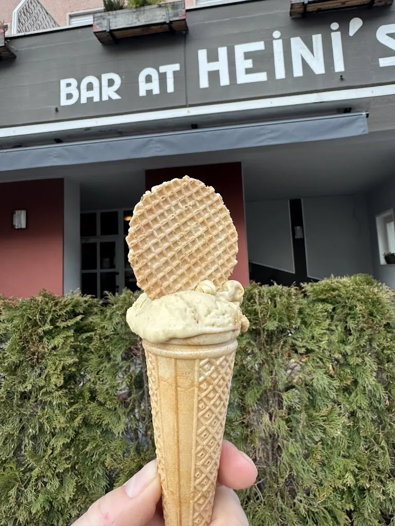 Dietmar Meraner_Bar At Heini's_Salorno_review