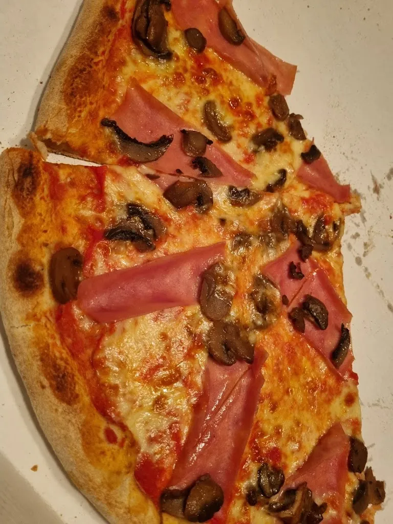 dzitiatri HRMB_Da Ibra Pizza Al Taglio_Salorno_review