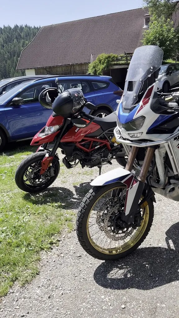 Annamaria Luberti_Gasthaus Tomanegger_San Genesio_review