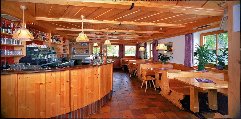 Gasthaus Tomanegger_San Genesio_slider_image_1