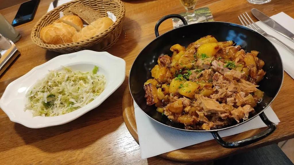 Albergo Traube restaurant in San Lorenzo di Sebato