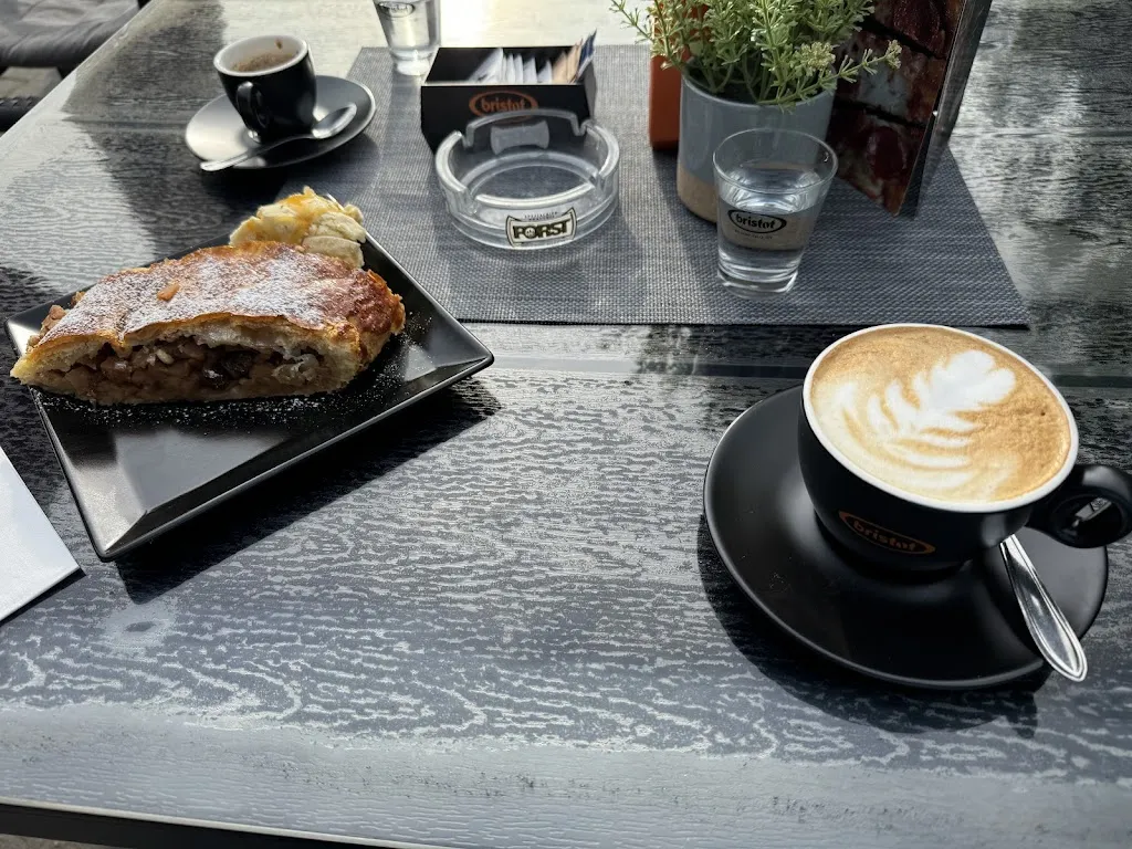 Michael O Malley_Corvara Rast_San Lorenzo di Sebato_review