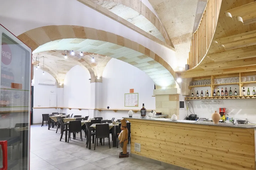 San Giovanni - Pizzeria Focacceria di Vito Calamito restaurant in Maruggio