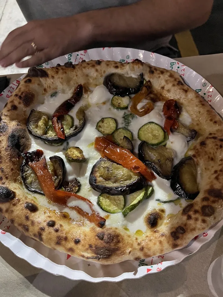 San Giovanni - Pizzeria Focacceria di Vito Calamito_Maruggio_slider_image_3