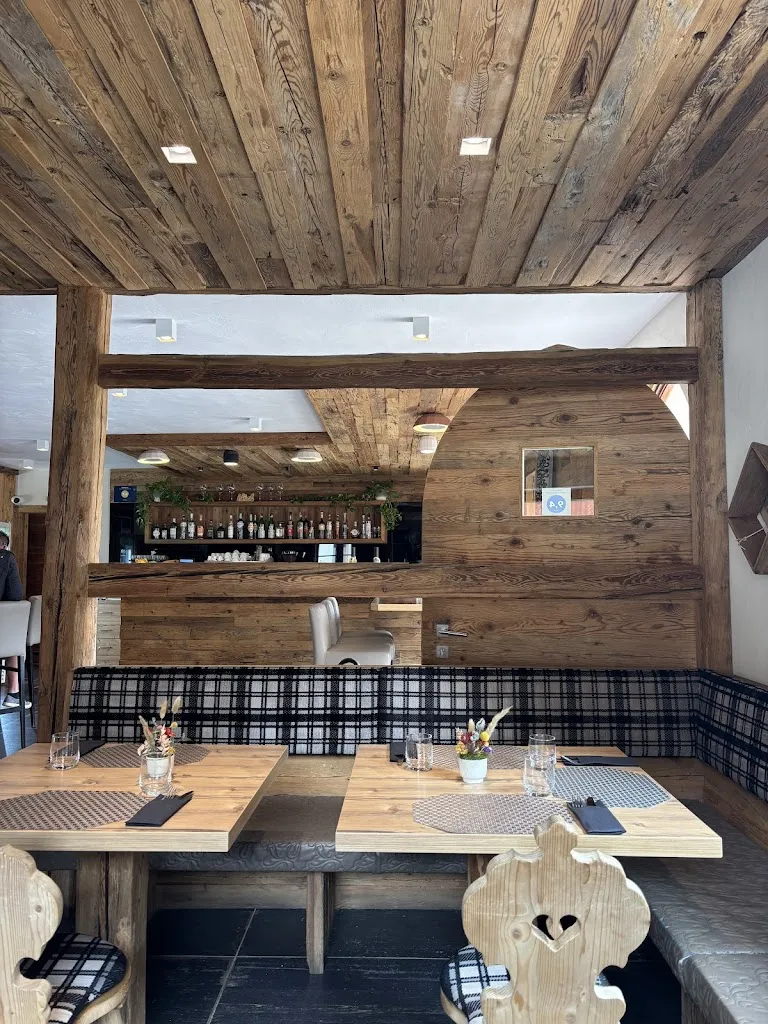 Osti Nicl restaurant in San Martino in Badia