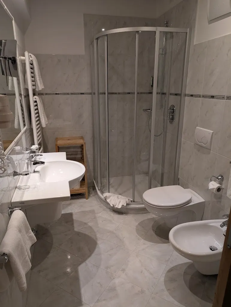 Hillel Maoz_Ostaria Posta_San Martino in Badia_review