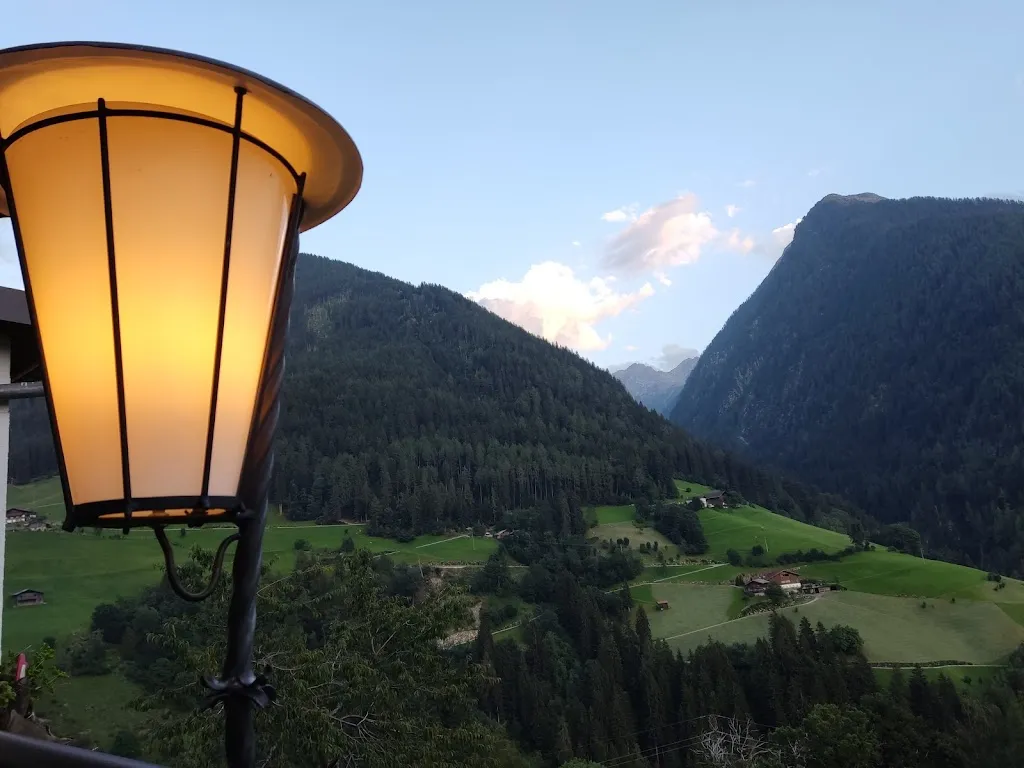 Pieris Kalligeros_Gasthof Schlossberg_San Leonardo in Passiria_review