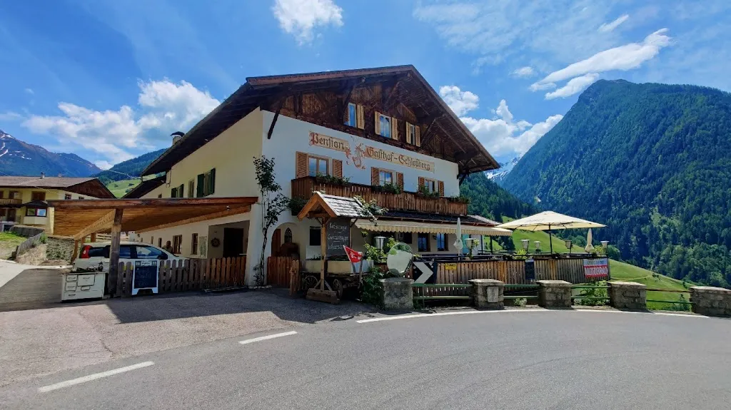 Gasthof Schlossberg_San Leonardo in Passiria_slider_image_1