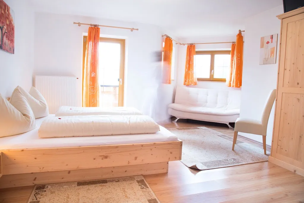 Unterer Obereggerhof_San Leonardo in Passiria_slider_image_3