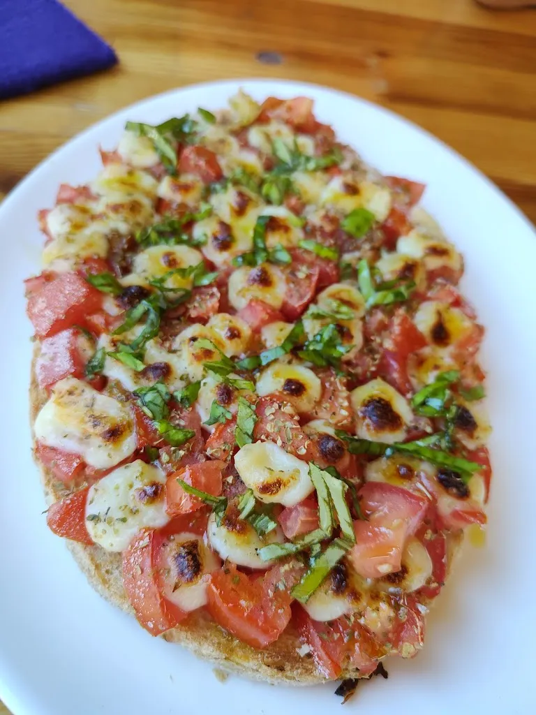 Menu_Imbiss Obst Gemuse Eis Getranke Grill_San Leonardo in Passiria_image_1