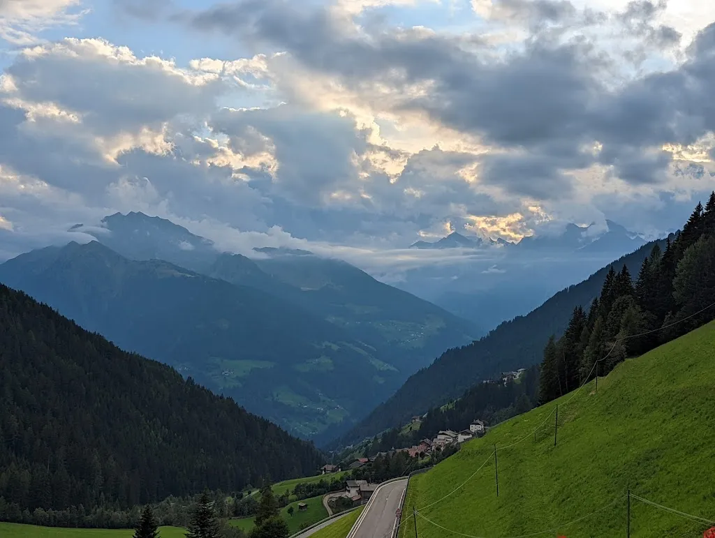 Daniel Larson _Hotel Jägerhof_San Leonardo in Passiria_recensione