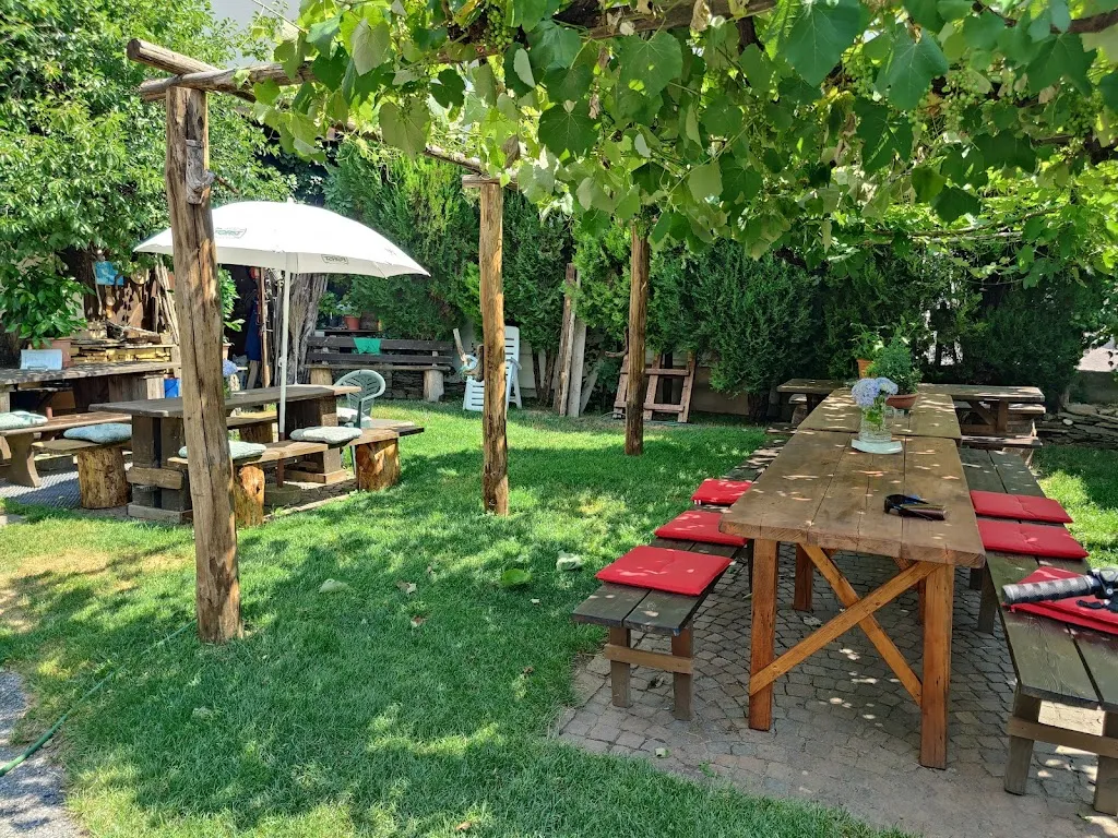 Königsrainer Grillstube restaurant in San Leonardo in Passiria