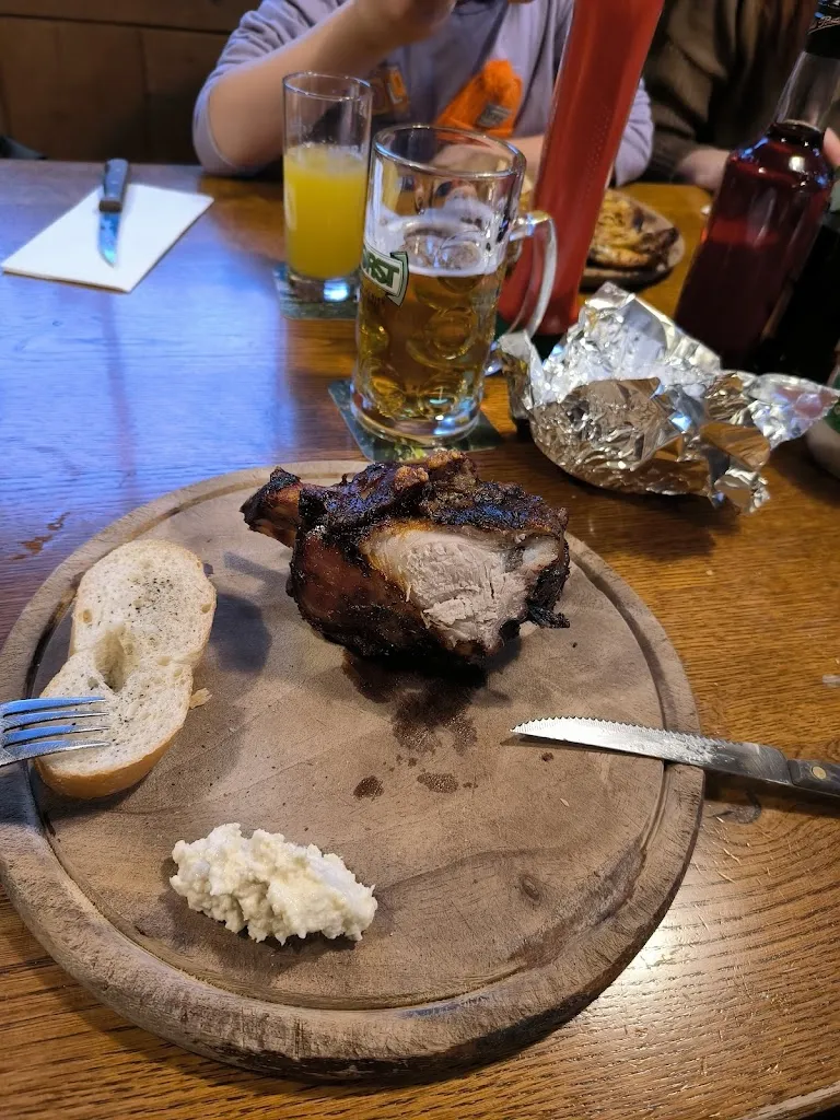 Königsrainer Grillstube_San Leonardo in Passiria_slider_image_3