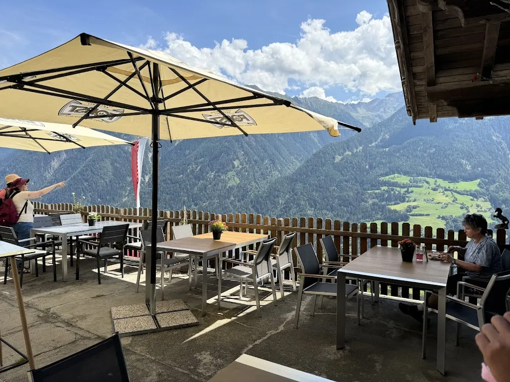 Gasthaus Valtelehof_San Martino in Passiria_slider_image_1