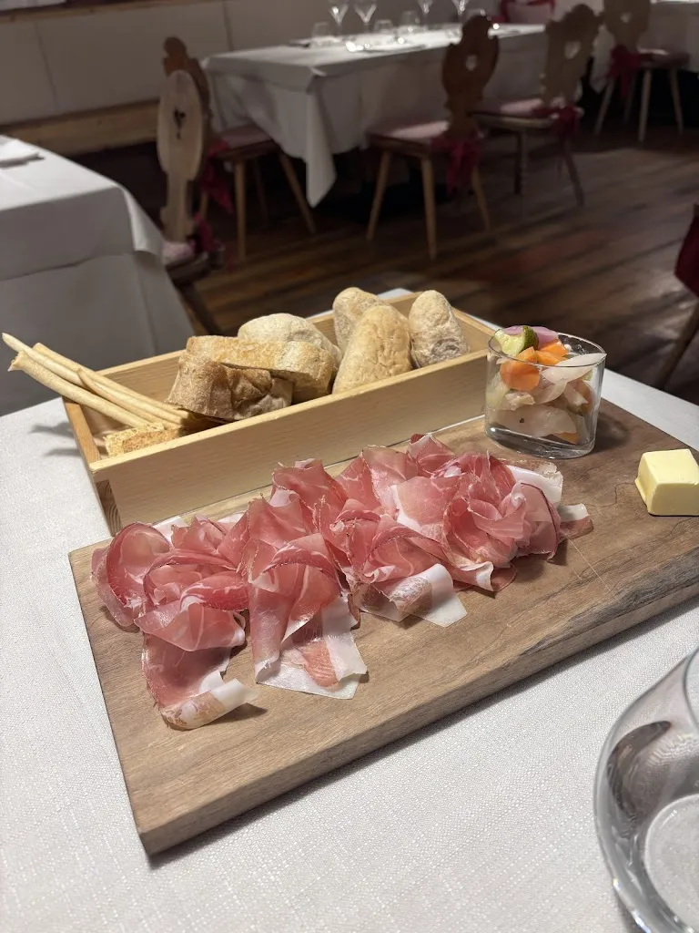 Leila Gabrijelcic_Ristorante Da Anita-Chalet Prà delle Nasse_San Martino_avis