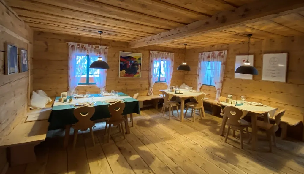 Gasthaus Bad Überwasser_Santa Valburga_slider_image_3