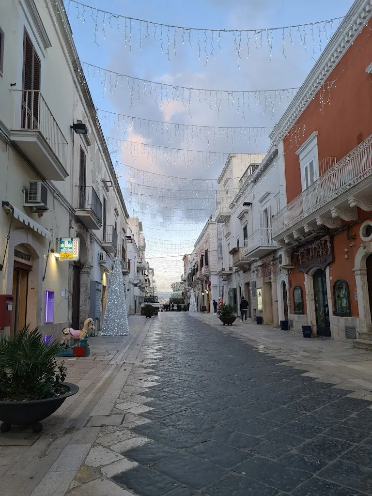 Donovan Joseph_Osteria Boccolicchio_Manfredonia_review