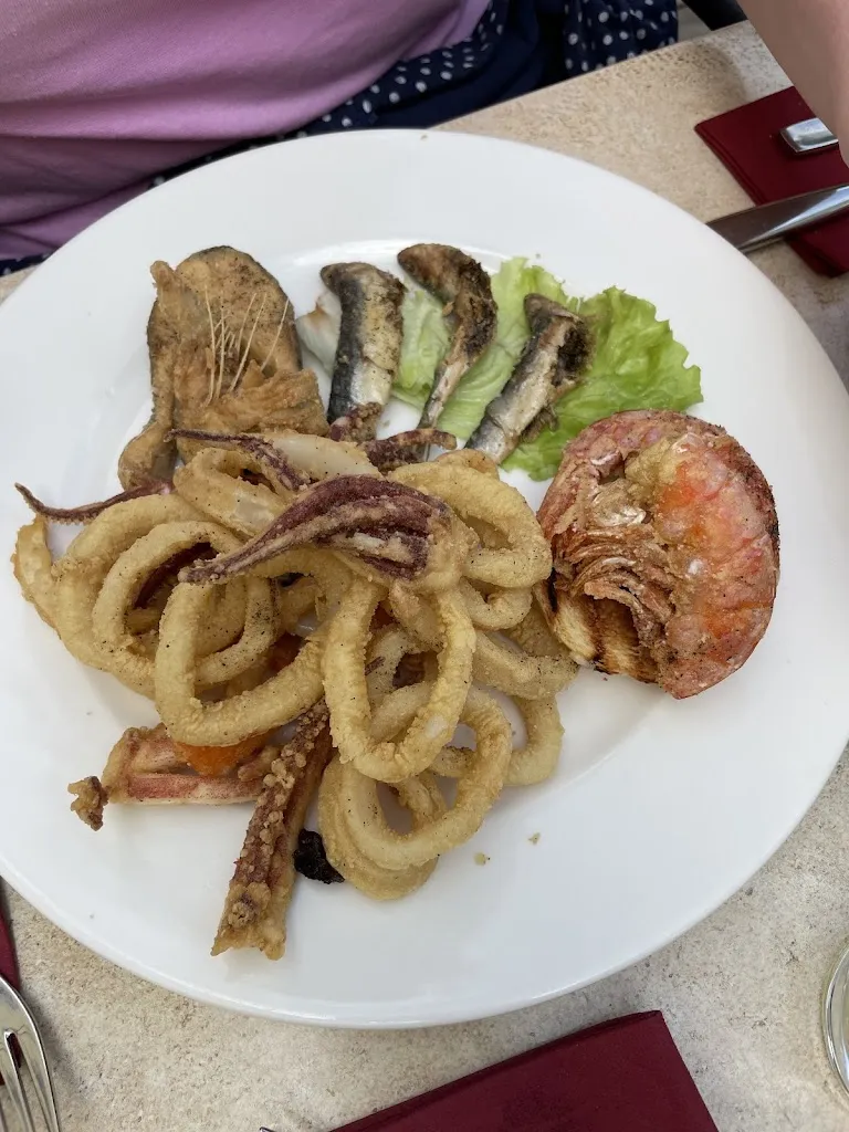 Stefan Müller_Fischerstube_Sciaves_review