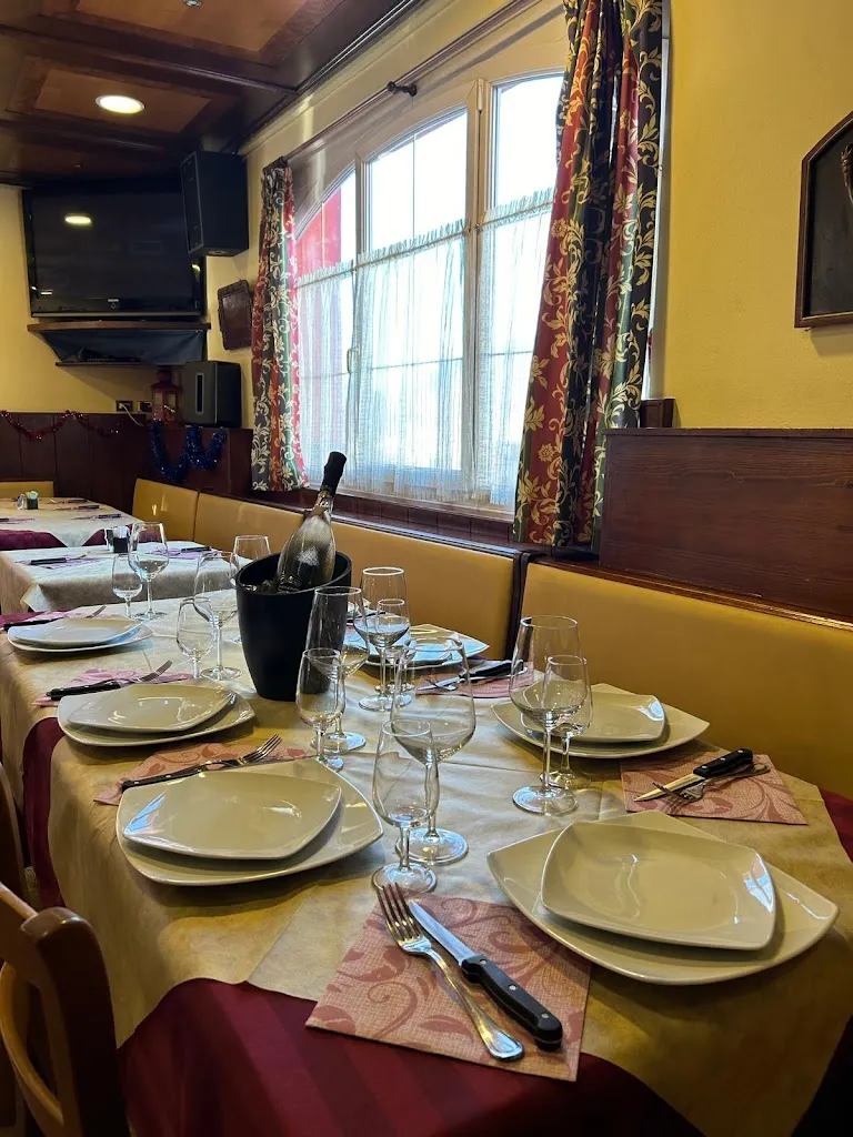 Rosy' s Pub Pizzeria Nuova Gestione restaurant in Scurelle