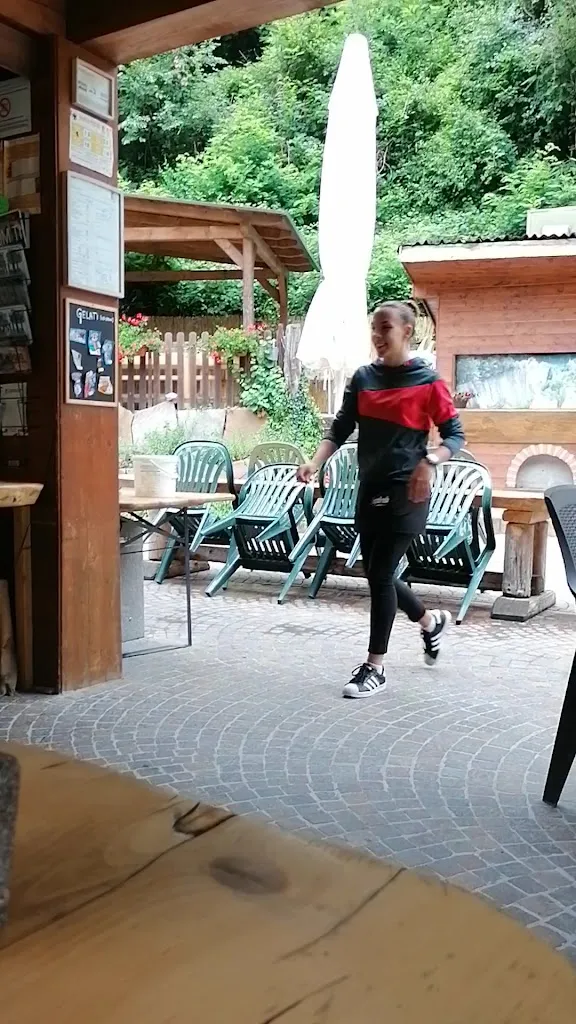 Ristobar Chiosco alle Piramidi_Segonzano_slider_image_2