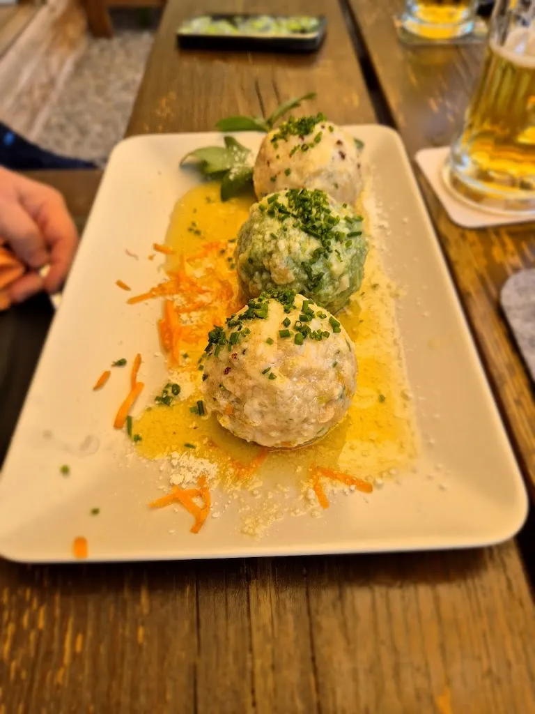 Petra_Bachlerhof - Jausenstation_Scena - Schenna_review