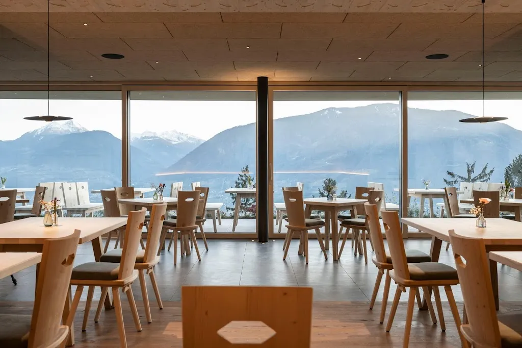 Florerhof restaurant in Scena - Schenna