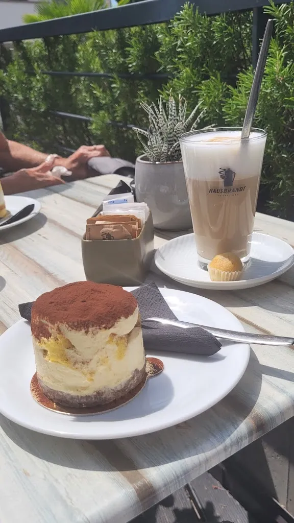 Menu_Café Bistro Emmi_Scena - Schenna_image_5