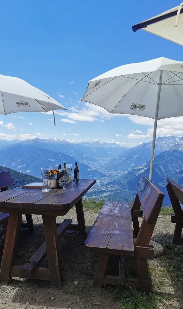 Assen Hütte restaurant in Scena - Schenna