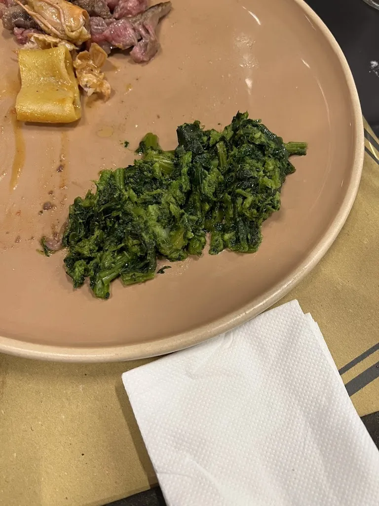 Niek Van Den Maagdenberg_Bottega Signorini_Manfredonia_review