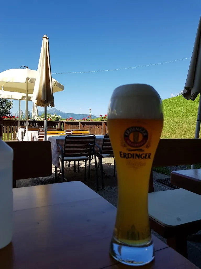 Ulrich Schellhaas_Albergo Gsteier_Scena - Schenna_review