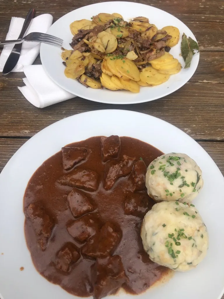 Dietmar DH_Öttenbacher Alm_Sarentino_review