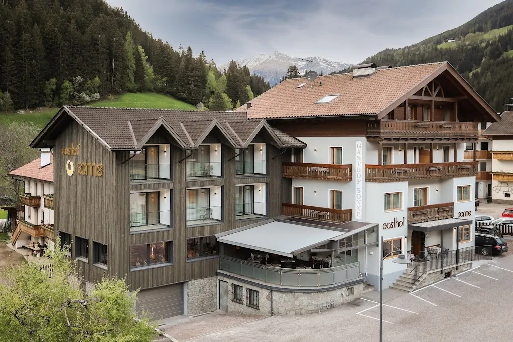 Gasthof Sonne restaurant in Sarentino