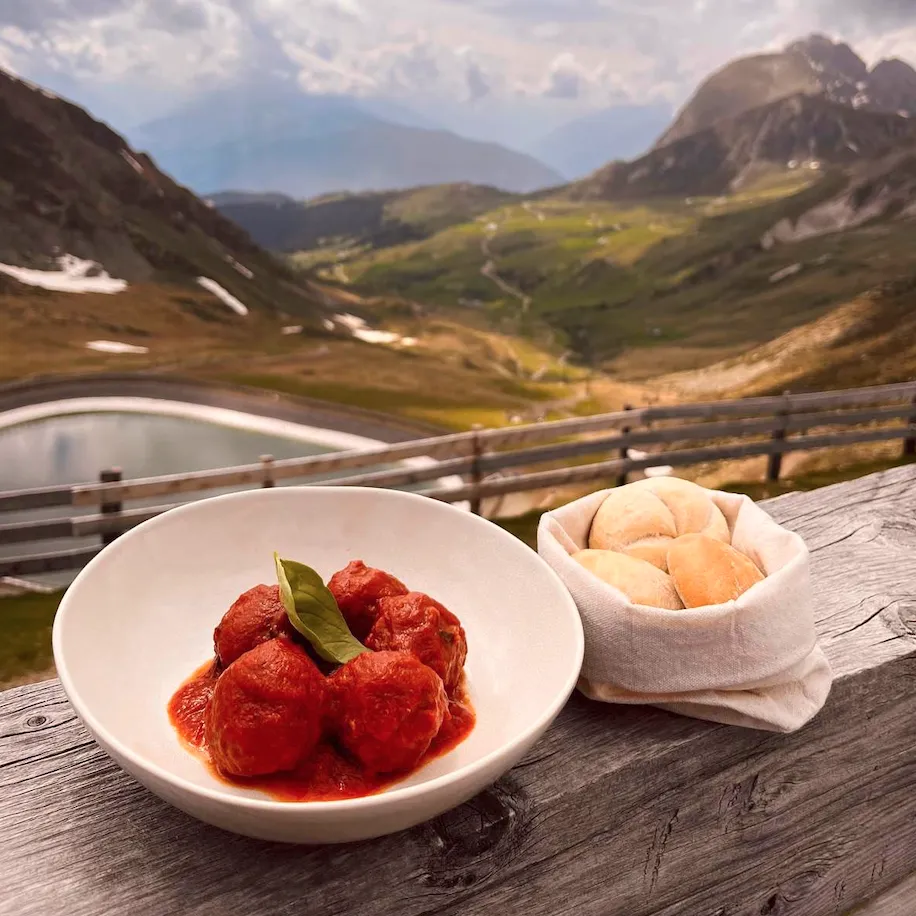 Kesselberghütte_Sarentino_slider_image_3