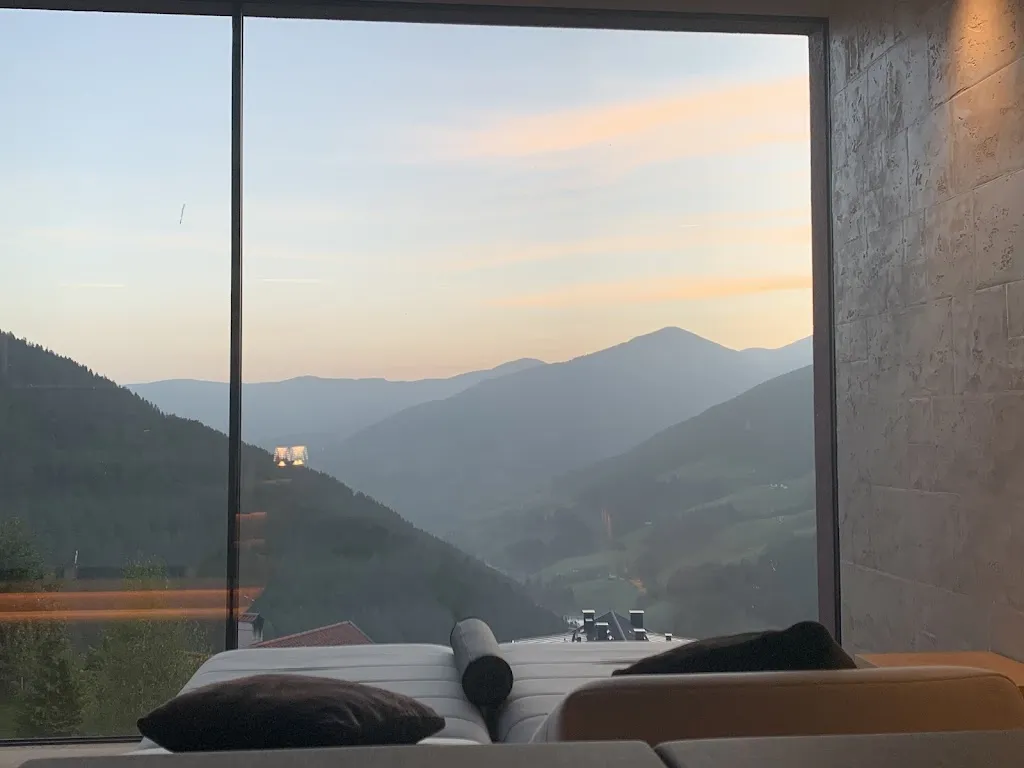 Valentino P._Boutique Hotel Kircher_Sarentino_review