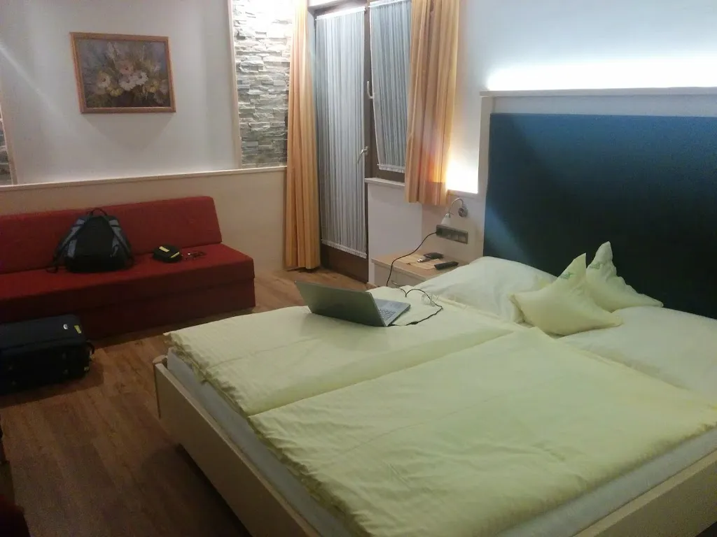 Pension-Restaurant Jägerhof_Sarentino_slider_image_2