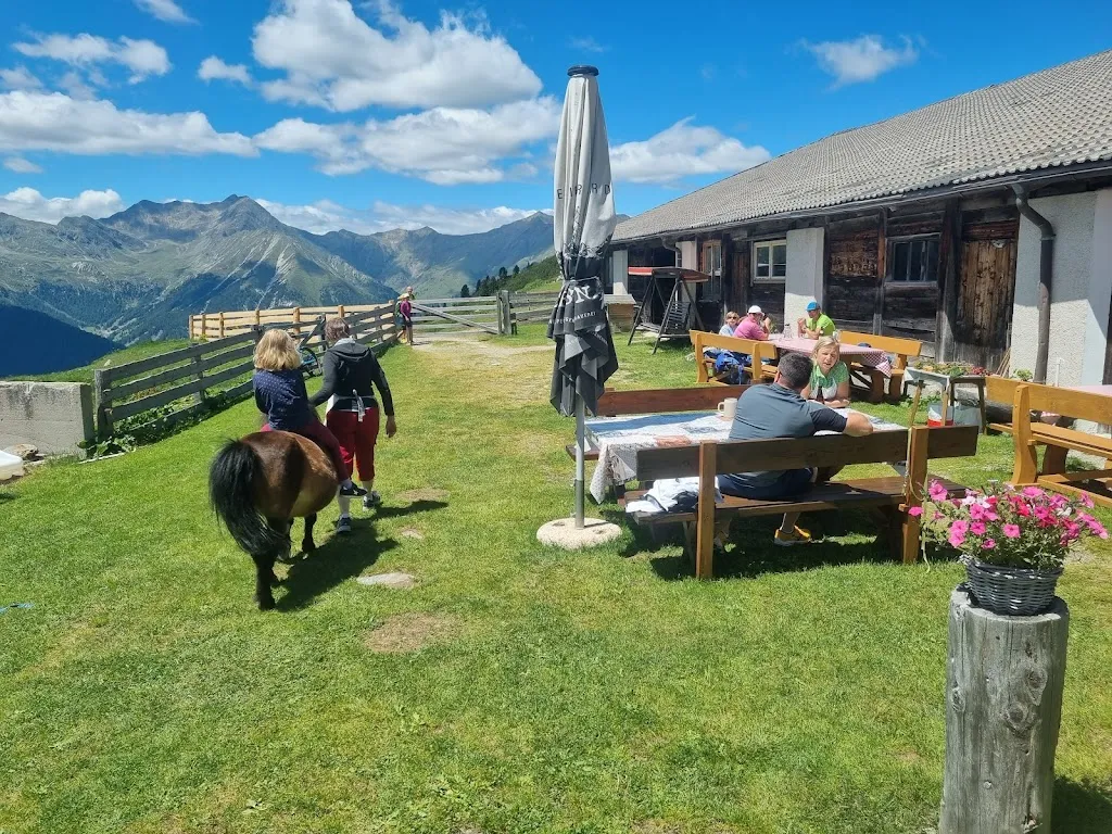 Michael Schmitt_Gentereralm_Sarentino_review