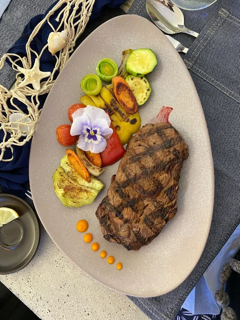 Gorgeler Bar & Steakhouse_Stanghe_slider_image_3