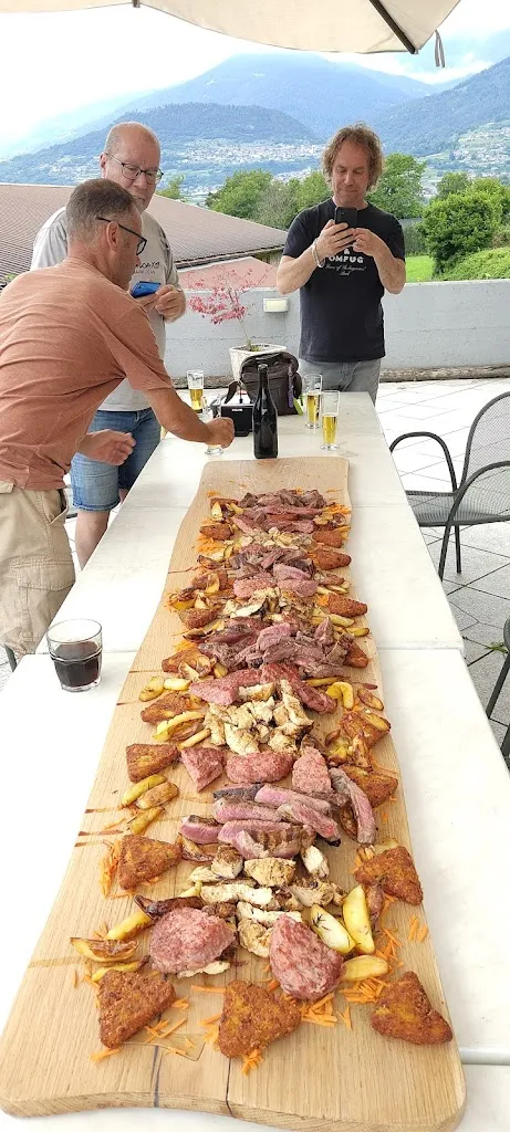 Lorena Gasperini_Bar Trattoria Villa Vècia_Strigno_review