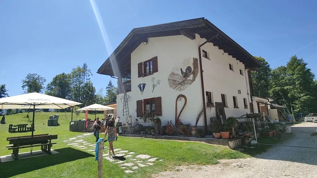 Rifugio Monte Lefre_Strigno_slider_image_2