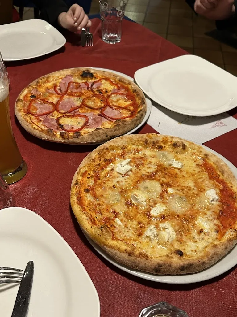 Софія Шелевер_Ristorante Val di Non - Alla Diga_Tassullo_recensione