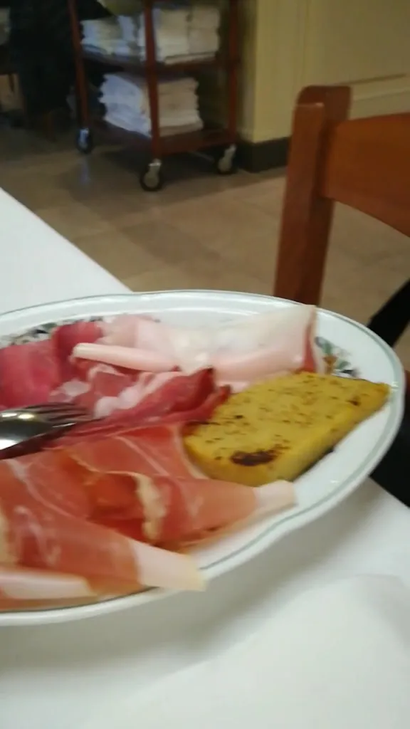 Ristorante Foci da Rita_Tenno_slider_image_2