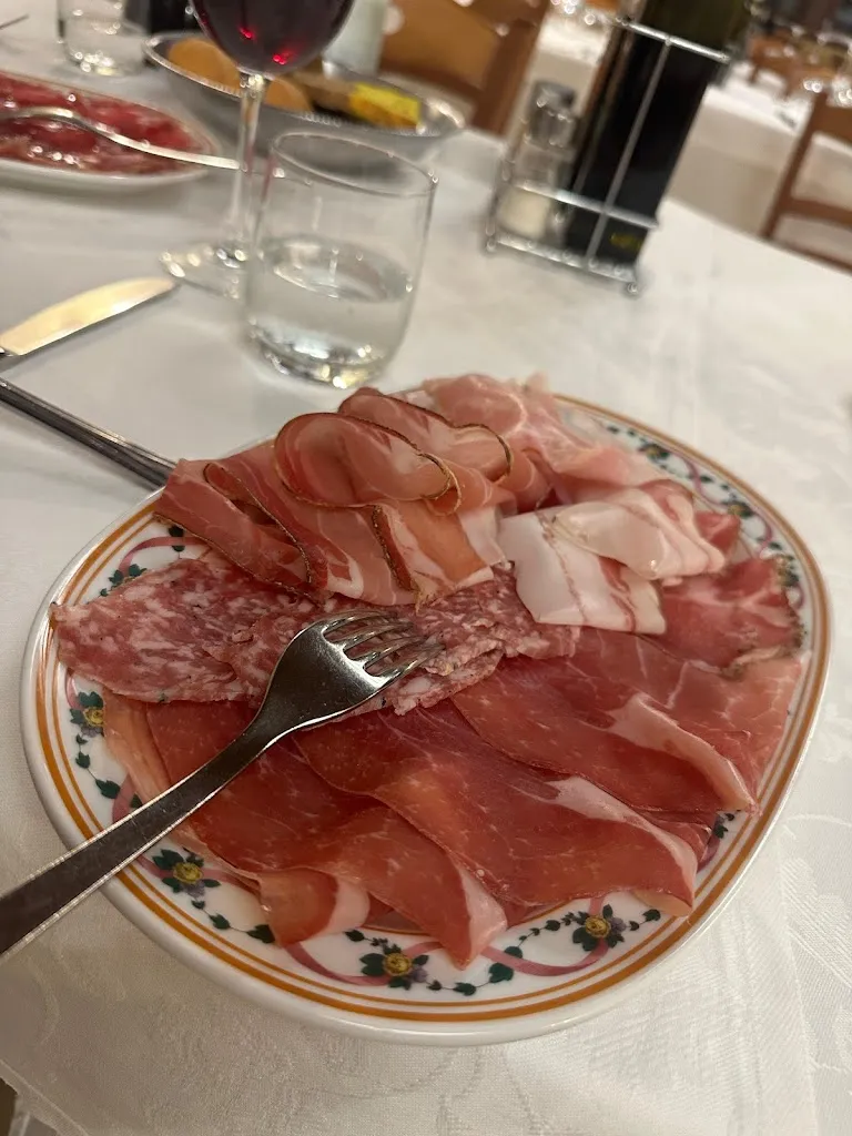 Ristorante Foci da Rita_Tenno_slider_image_3