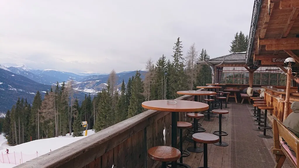 Baita del cacciatore restaurant in Sesto