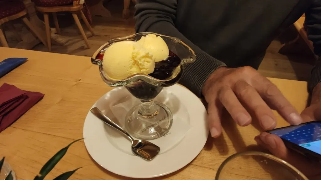 Menu_Kinigerhof - Agriturismo - Hofschank_Sesto_image_7