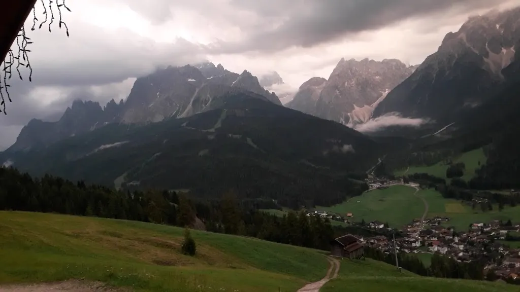 Helmhanghütte_Sesto_slider_image_2