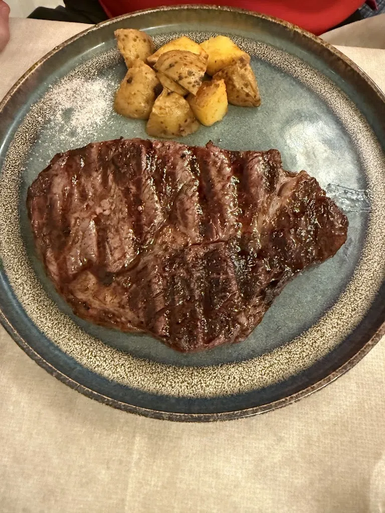 LauraLee Peppler_Moody Al Campanile_Manfredonia_review