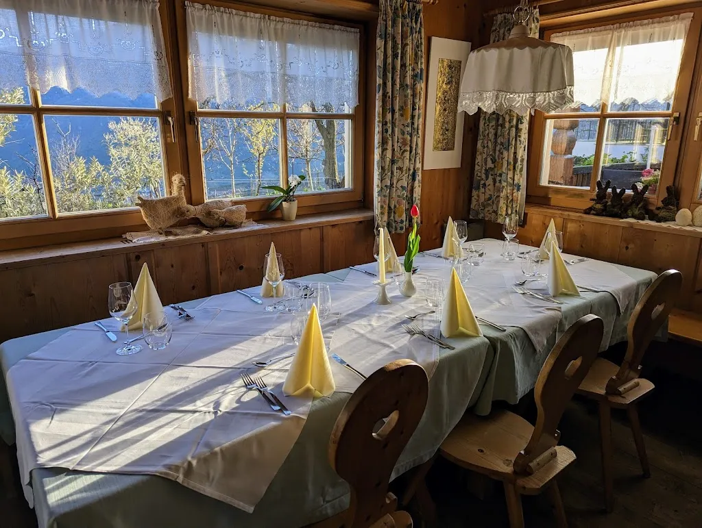 Buschenschank Oberlegar restaurant in Terlano