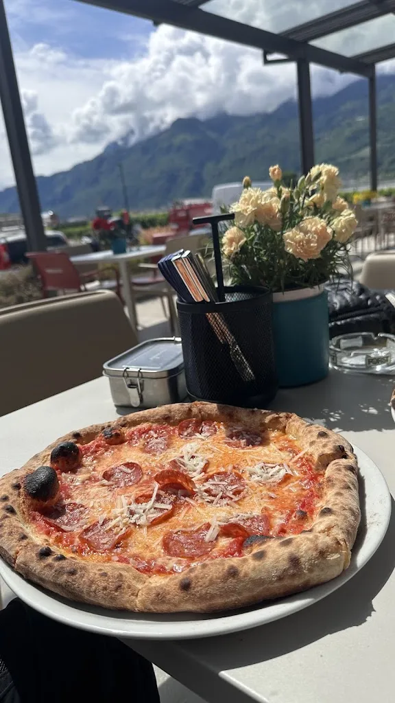 Metin _MeboSud by Julia_Terlano_review