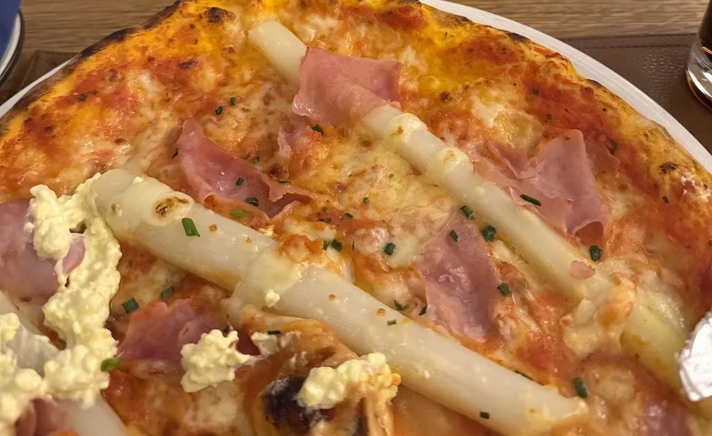 Susanne Richter_Restaurant Pizzeria Romedius_Terlano_recensione