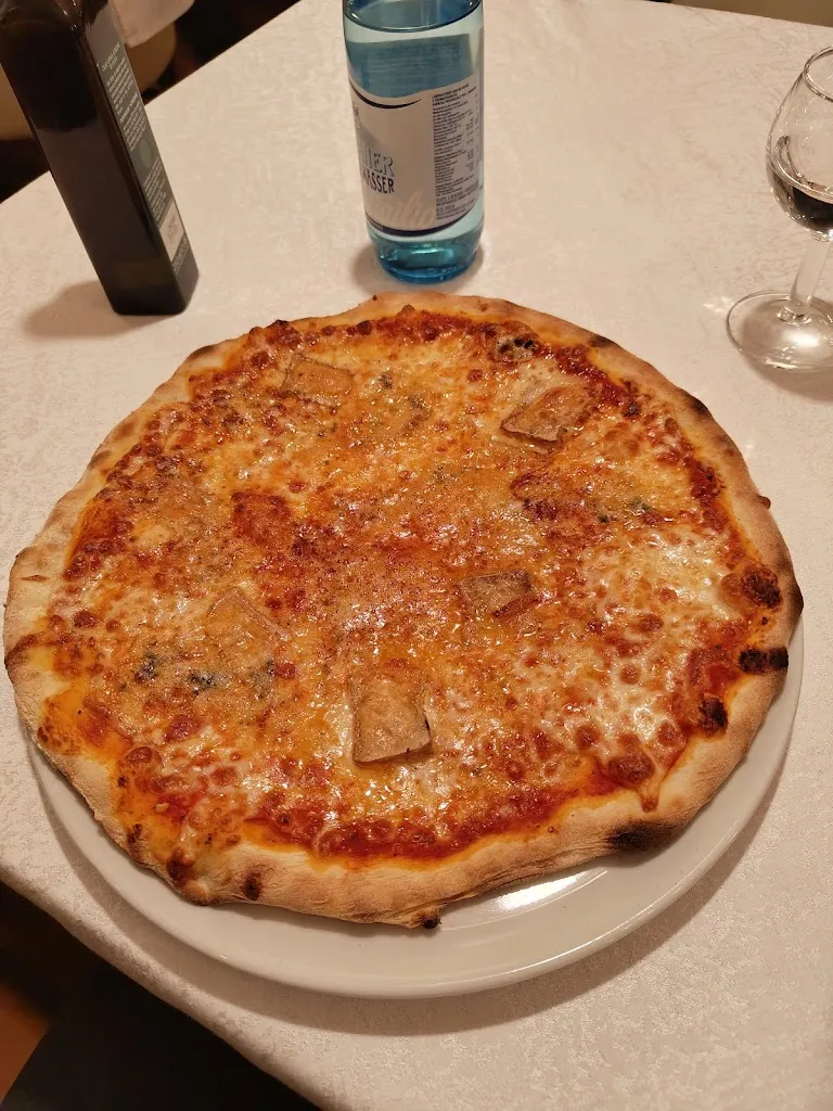 Gaudi Ristorant Pizzeria & Biergarten_Terlano_slider_image_3